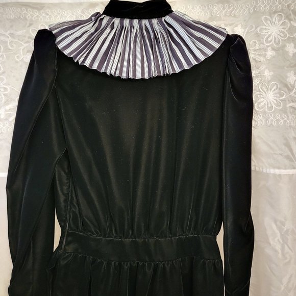 RARE Vintage Valentino Black Velvet Midi Dress, Italian size 44 - Picture 6 of 15
